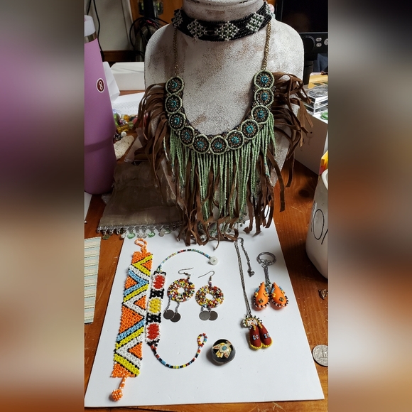 Handmade Jewelry - Handcrafted Ethnic Necklaces Bracelets Keychain Seed Bead Native Ethnic Navajo 9